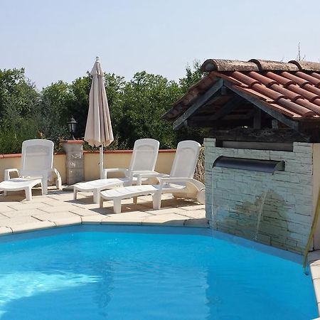 Les Tilleuls Bed & Breakfast Saint-Pé-Delbosc Dış mekan fotoğraf