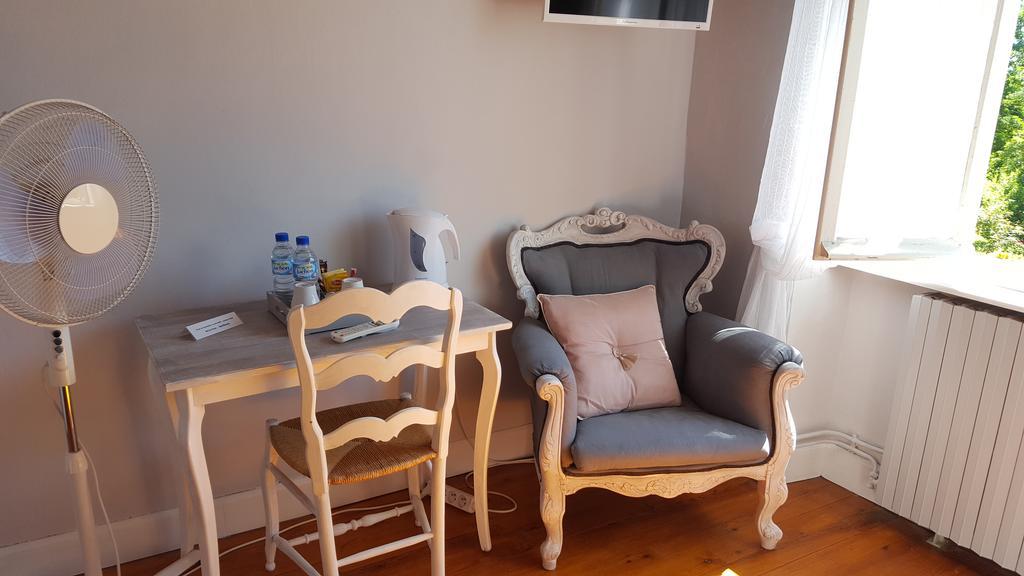 Les Tilleuls Bed & Breakfast Saint-Pé-Delbosc Dış mekan fotoğraf