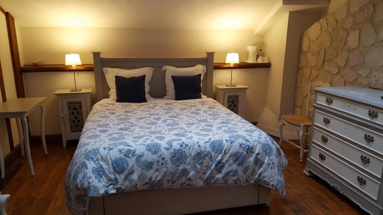 Les Tilleuls Bed & Breakfast Saint-Pé-Delbosc Dış mekan fotoğraf