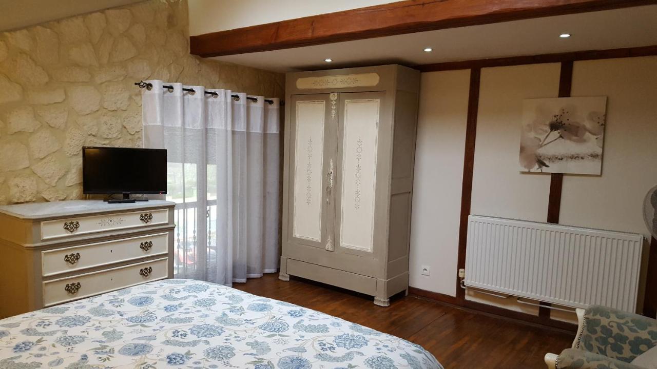 Les Tilleuls Bed & Breakfast Saint-Pé-Delbosc Dış mekan fotoğraf