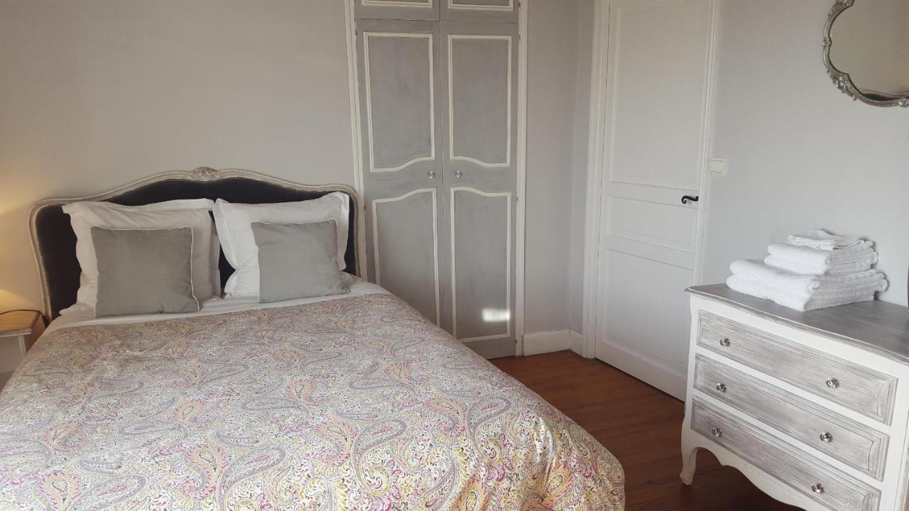 Les Tilleuls Bed & Breakfast Saint-Pé-Delbosc Dış mekan fotoğraf